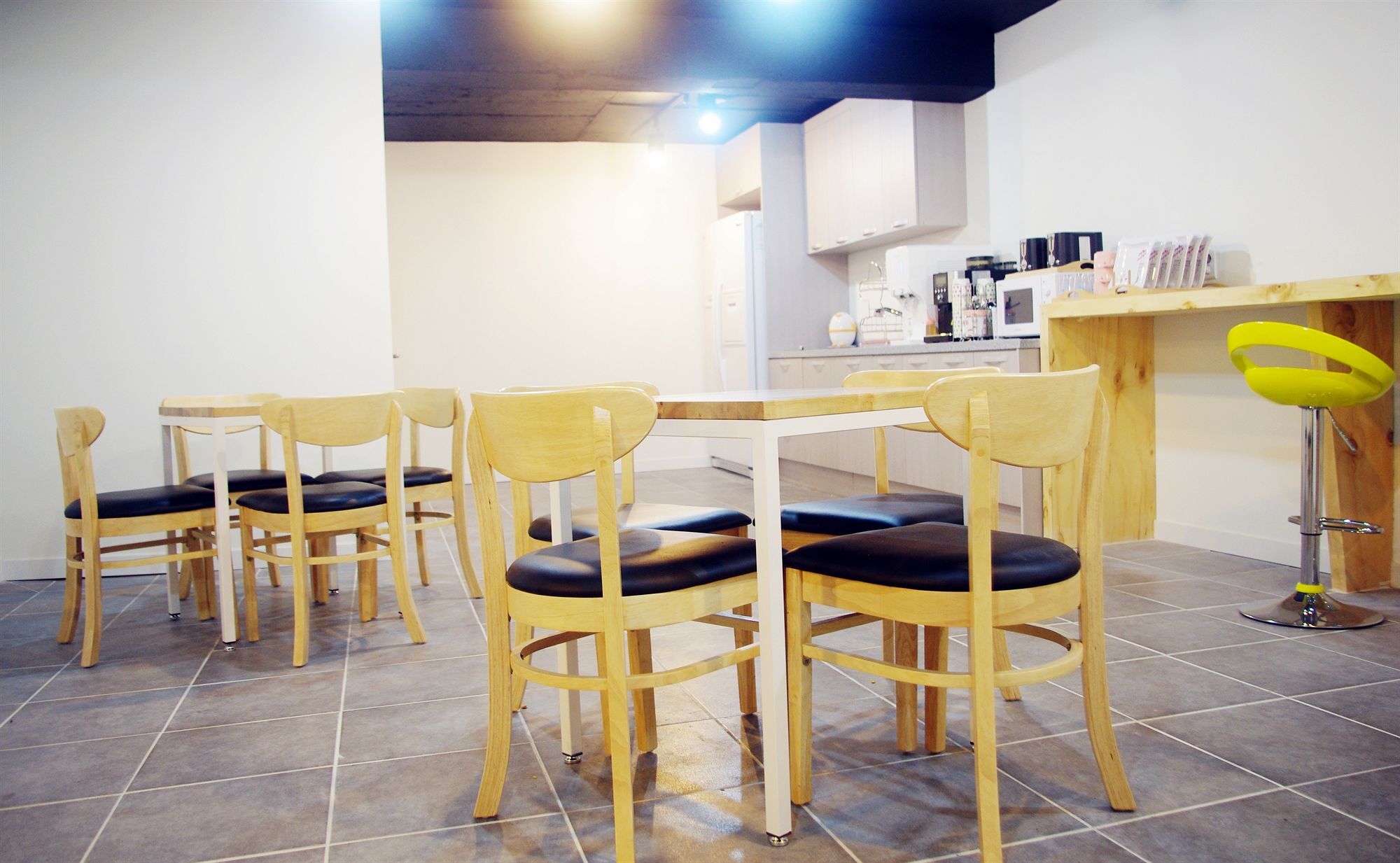 24 Guesthouse Yeosu Exteriör bild