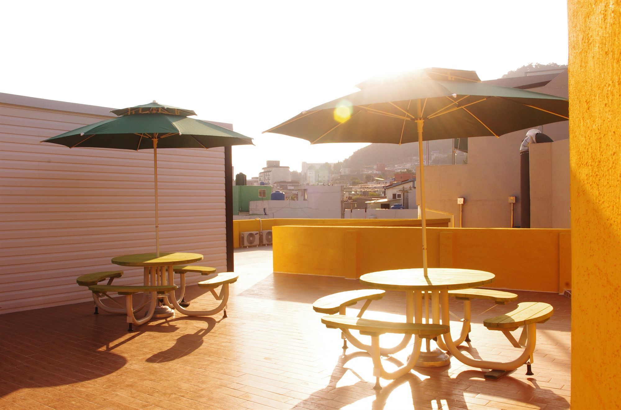 24 Guesthouse Yeosu Exteriör bild