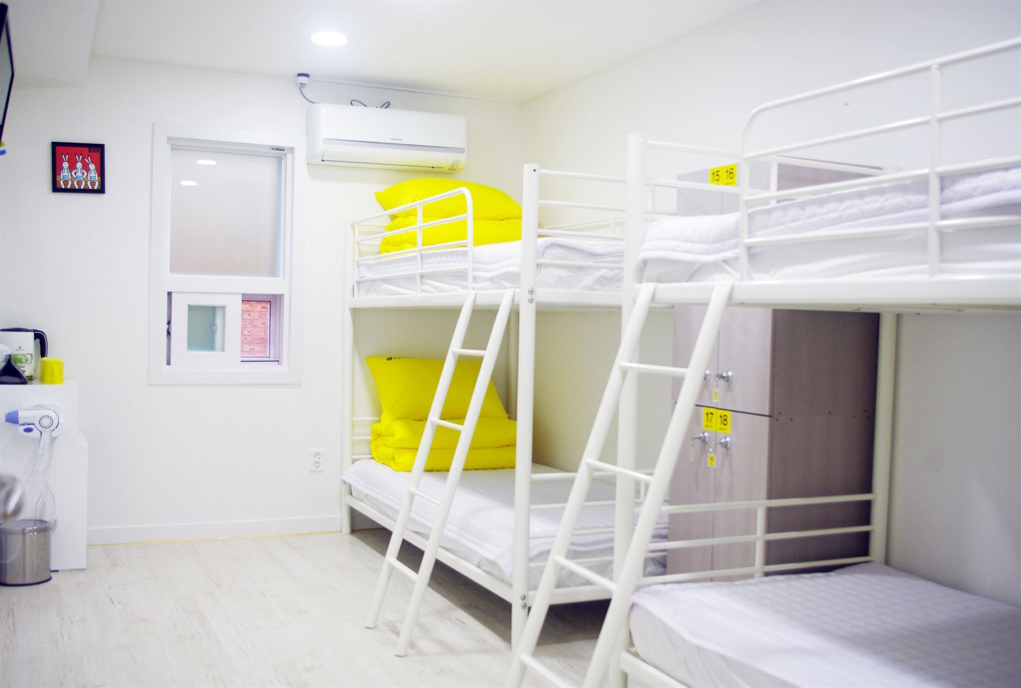 24 Guesthouse Yeosu Exteriör bild