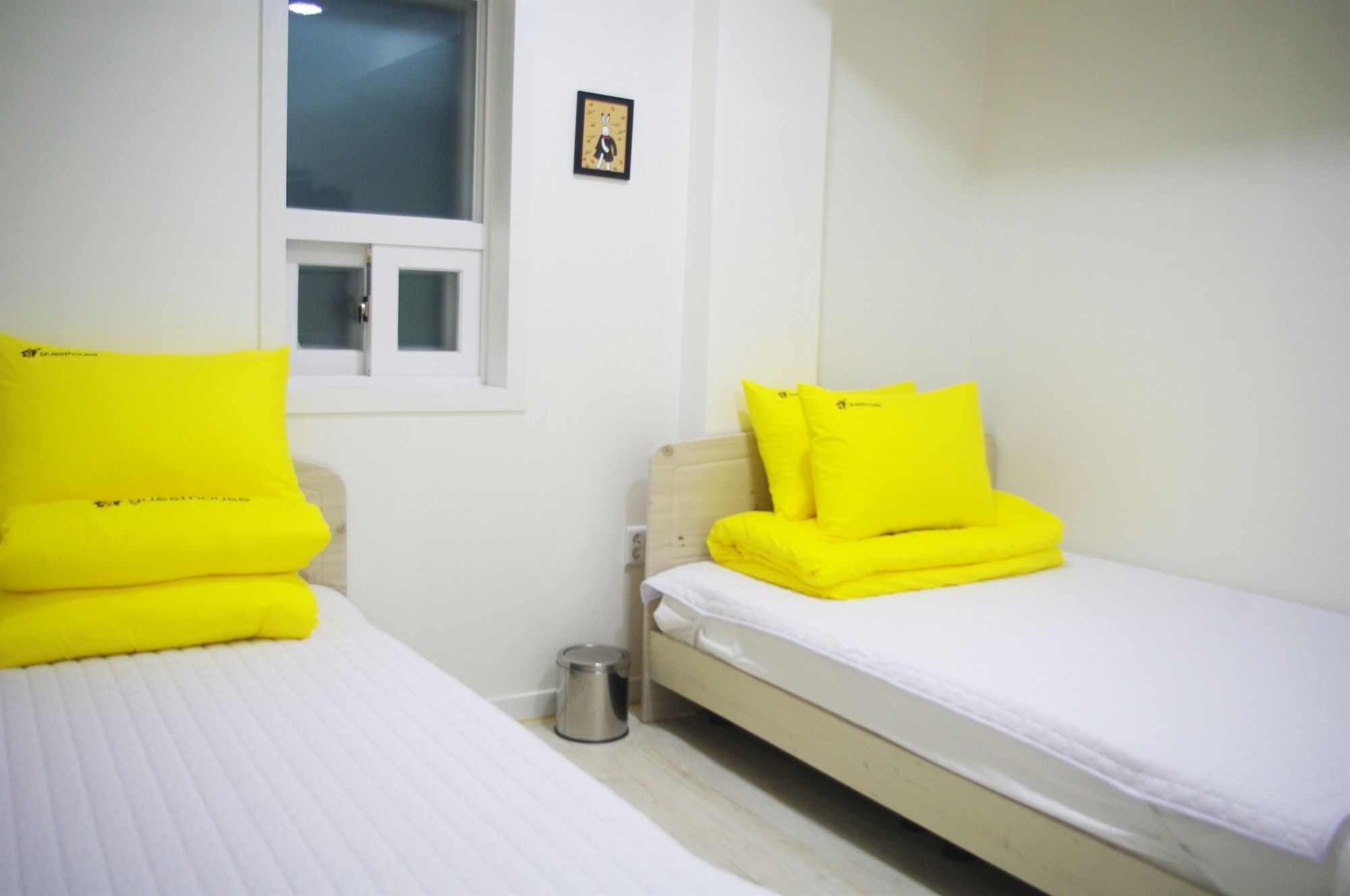 24 Guesthouse Yeosu Exteriör bild